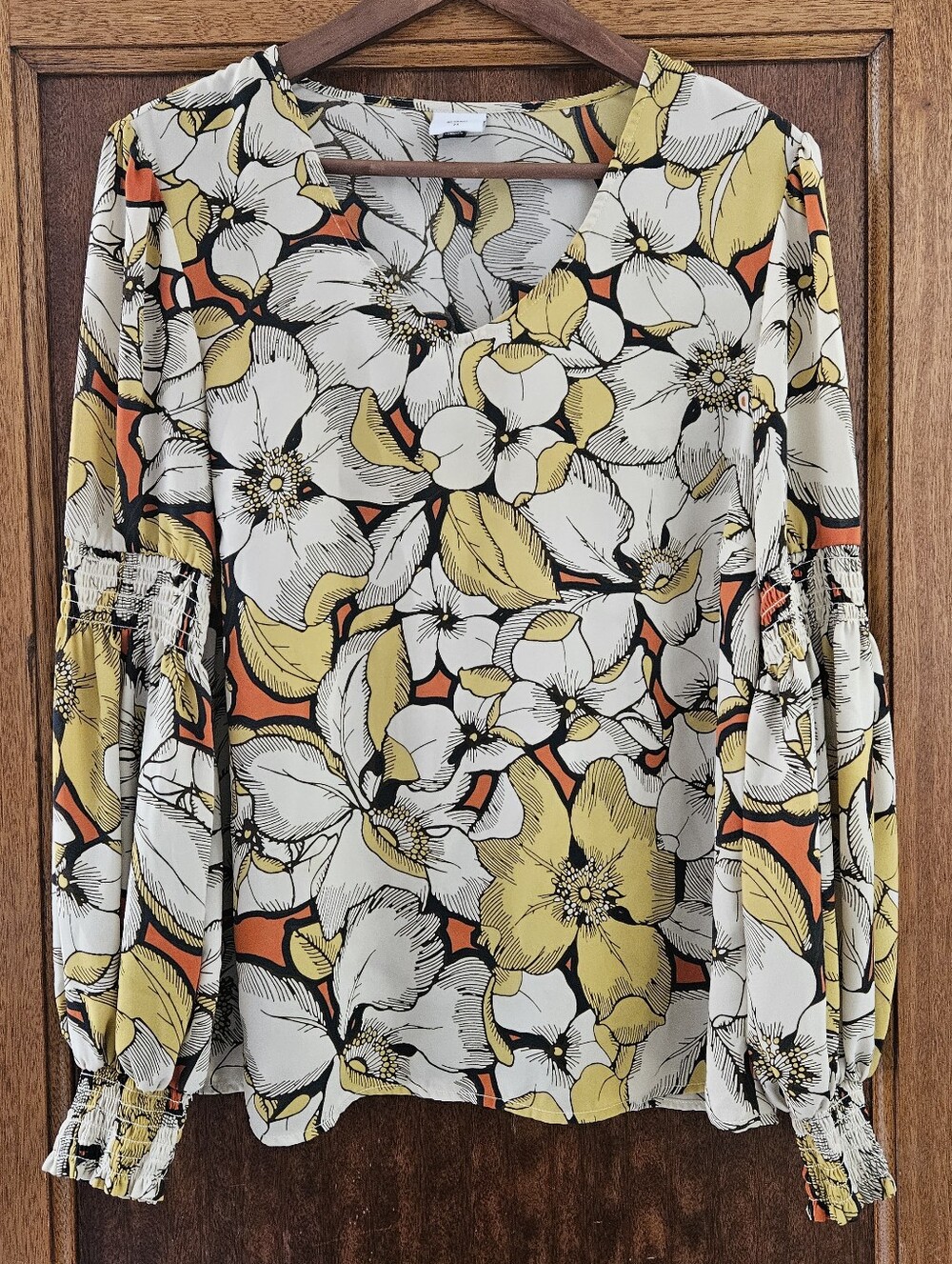 Cabi Floral V-Neck Blouse Long Smocked Sleeve Boho Tops